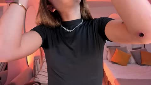 Ibiza  online show from 09/17/25, 11:56