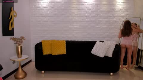 Ibiza  online show from 12/20/25, 12:56