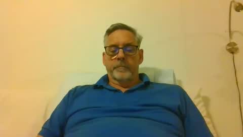 icanhelpu43 online show from 01/16/25, 01:27