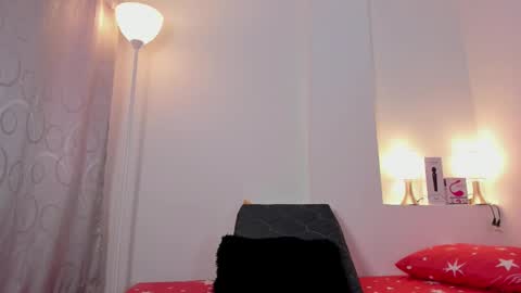 ice online show from 03/04/25, 01:49