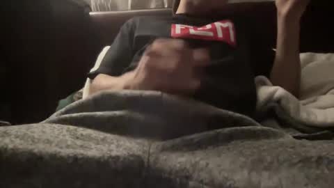 Snapshot of ice_jr chatting on 03/01/25, 03:21 Ice Jr online show from 03/01/25, 03:21