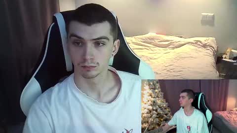 MAX online show from 01/12/25, 02:09