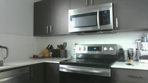 icecreammanx online show from 01/13/26, 06:46