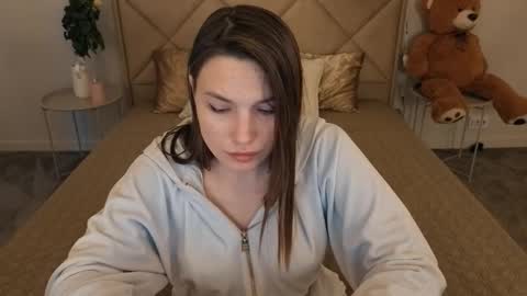 Danielle online show from 03/19/26, 03:05