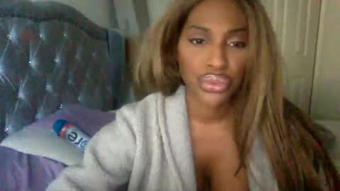 icedcoffeex online show from 02/05/25, 12:20