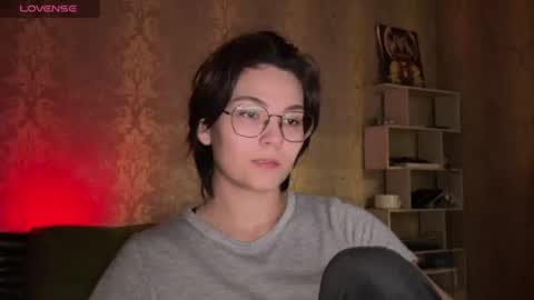 Snapshot of iceeheart chatting on 07/02/26, 07:31 Ksenia online show from 07/02/26, 07:31