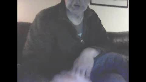Snapshot of icemandude chatting on 04/25/26, 09:45 icemandude online show from 04/25/26, 09:45