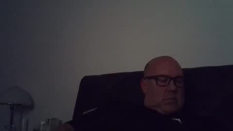 iceoli123 online show from 04/17/26, 03:48