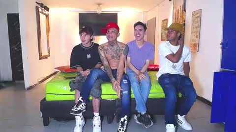 THOMAS AND DAMIAND online show from 01/16/26, 01:37