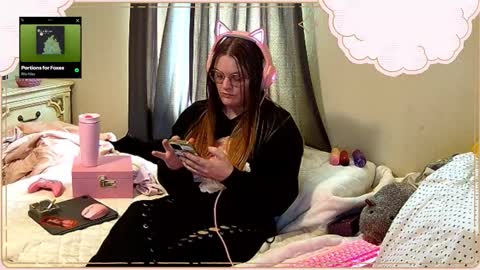 Snapshot of ickybratt chatting on 12/19/25, 06:48 ickybratt online show from 12/19/25, 06:48