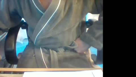 icumalot4you online show from 12/23/24, 09:05