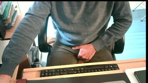 icumalot4you online show from 04/11/26, 08:29