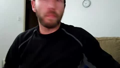 Snapshot of icyfucktoy chatting on 12/05/24, 02:31 icyfucktoy online show from 12/05/24, 02:31