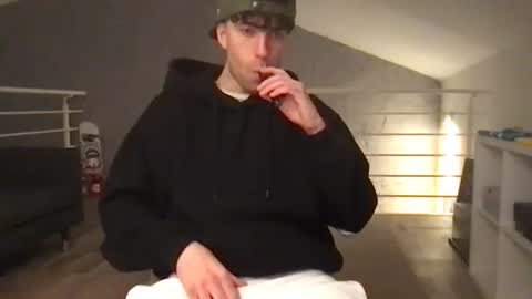 icyninesix online show from 12/19/24, 09:49