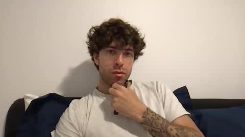 icyninesix online show from 12/17/25, 11:27