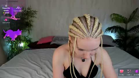 Snapshot of ida_lewiss chatting on 07/05/26, 12:39 Ida online show from 07/05/26, 12:39
