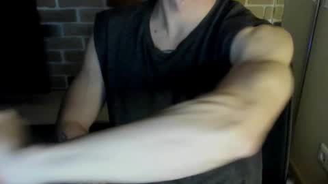 yo online show from 11/21/25, 07:34