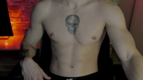 Snapshot of idkiww chatting on 06/01/26, 10:33 yo online show from 06/01/26, 10:33