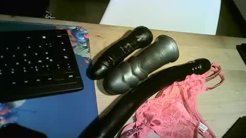 ... online show from 02/28/26, 02:23