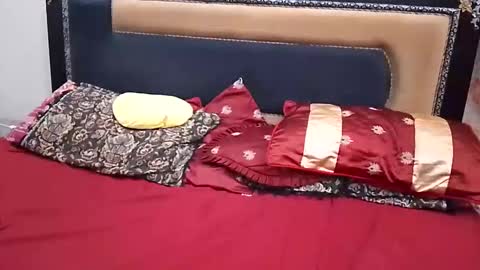 iffikhan619 online show from 09/14/25, 10:36