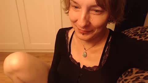 Snapshot of ifk_donkeysfr chatting on 10/15/25, 05:46 Ifk Donkeys online show from 10/15/25, 05:46