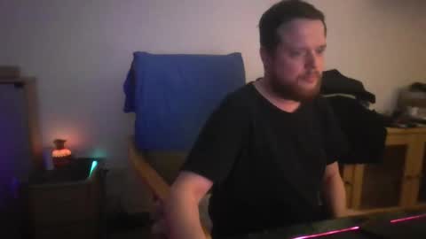 Snapshot of igaveyoupower chatting on 02/16/26, 05:03 igaveyoupower online show from 02/16/26, 05:03