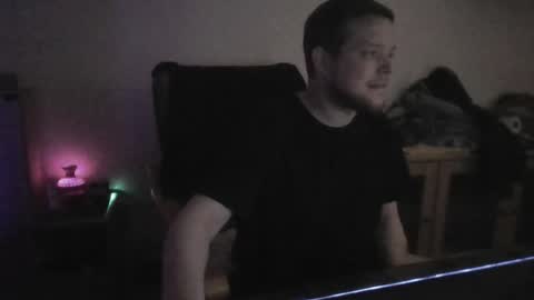 Snapshot of igaveyoupower chatting on 04/12/26, 08:47 igaveyoupower online show from 04/12/26, 08:47