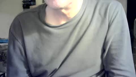 Snapshot of ignoredlittlestloser chatting on 12/12/24, 06:25 ignoredlittlestloser online show from 12/12/24, 06:25