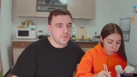 Julia and Mira online show from 01/03/25, 05:20