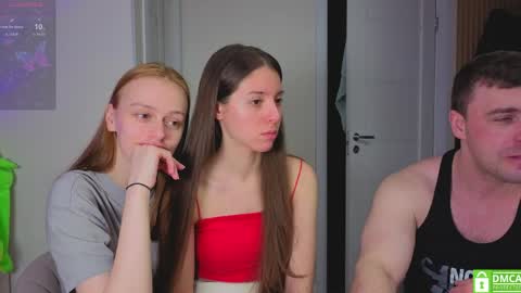 Julia and Mira online show from 03/31/26, 04:46