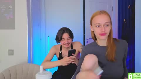 Snapshot of ihavepaws33 chatting on 06/06/26, 05:34 Julia and Mira online show from 06/06/26, 05:34