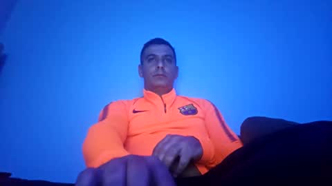 ihtiandar1008 online show from 12/18/24, 10:13