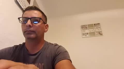 ihtiandar1008 online show from 10/12/25, 04:55