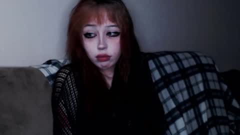 Snapshot of iiiiiiis chatting on 09/28/25, 11:54 iiiiiiis online show from 09/28/25, 11:54