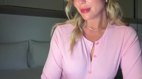 Ivy online show from 03/10/25, 10:45