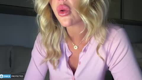 Ivy online show from 09/10/25, 12:10