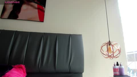 Snapshot of iisabella_noa chatting on 05/06/26, 12:21 Isabella online show from 05/06/26, 12:21