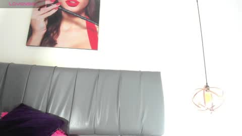 Snapshot of iisabella_noa chatting on 05/11/26, 12:44 Isabella online show from 05/11/26, 12:44