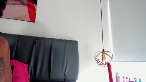 Snapshot of iisabella_noa chatting on 06/05/26, 12:44 Isabella online show from 06/05/26, 12:44