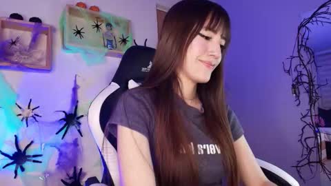 iisacherry online show from 10/27/25, 08:35