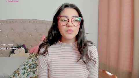 Snapshot of iki_mei chatting on 01/30/25, 07:59 Maria online show from 01/30/25, 07:59