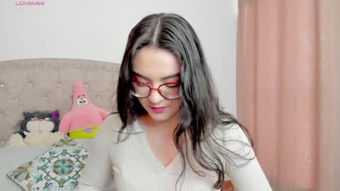 Snapshot of iki_mei chatting on 02/05/25, 02:16 Maria online show from 02/05/25, 02:16