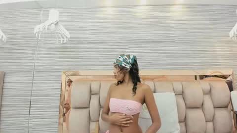 Snapshot of ikia_lopez chatting on 07/04/26, 12:22 ikia lopez online show from 07/04/26, 12:22