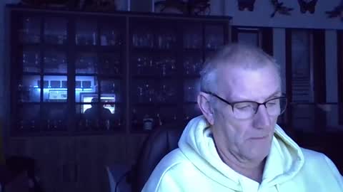 ikwiljeneuken123 online show from 02/24/26, 04:54