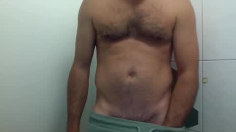 Snapshot of ilcaponero chatting on 06/09/26, 09:37 ilcaponero online show from 06/09/26, 09:37