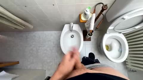 ilconte81 online show from 01/29/25, 02:42