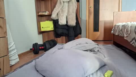 ShyLuna online show from 03/11/26, 05:24