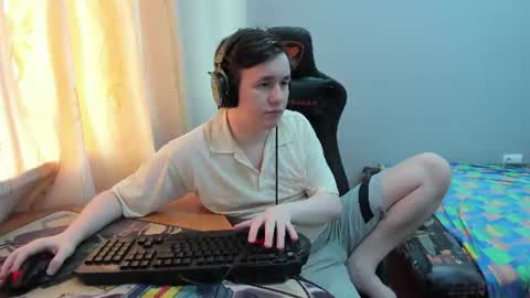 Snapshot of iliaskrislove chatting on 07/14/26, 02:05 iliaskris online show from 07/14/26, 02:05