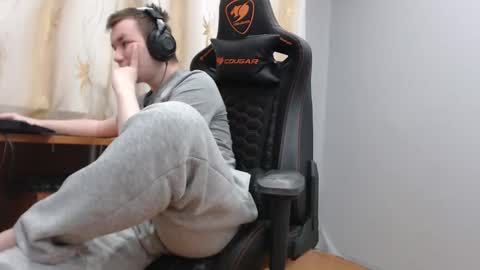 lord online show from 11/26/25, 08:21