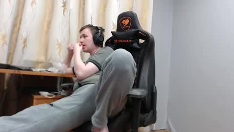 lord online show from 12/21/25, 09:22